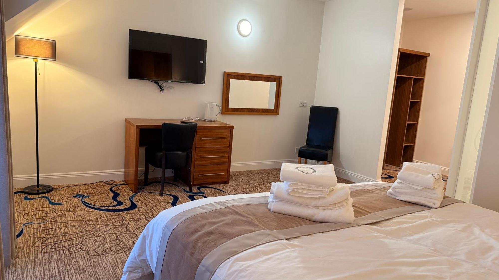 Kelpies Hotel フォルカーク エクステリア 写真